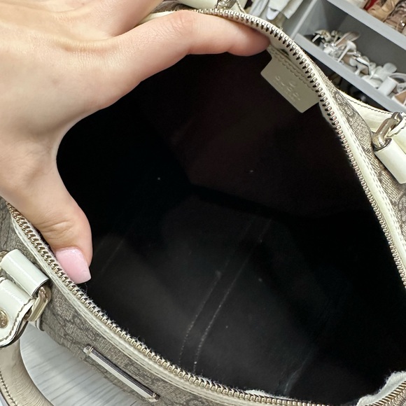 SOLD! Authentic GUCCI GG canvas tote bag - Picture 11 of 11